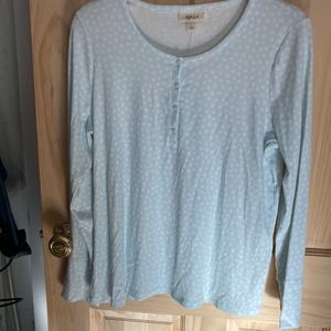 NWT Style & Co Women's Clear Blue Star Print Ribbed Henley Top Large pale blue